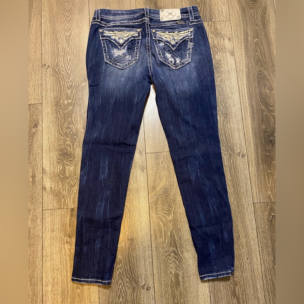 Miss Me Wing Embellished Mid-Rise Skinny Y2K Jeans Women’s Size 32